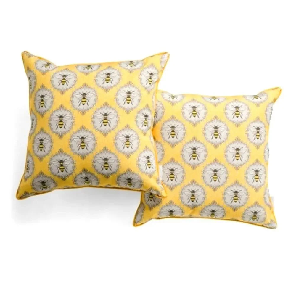 Rachel Ashwell QUEEN BEE Indoor Outdoor Throw Pillows 18x18 Set of 2 New